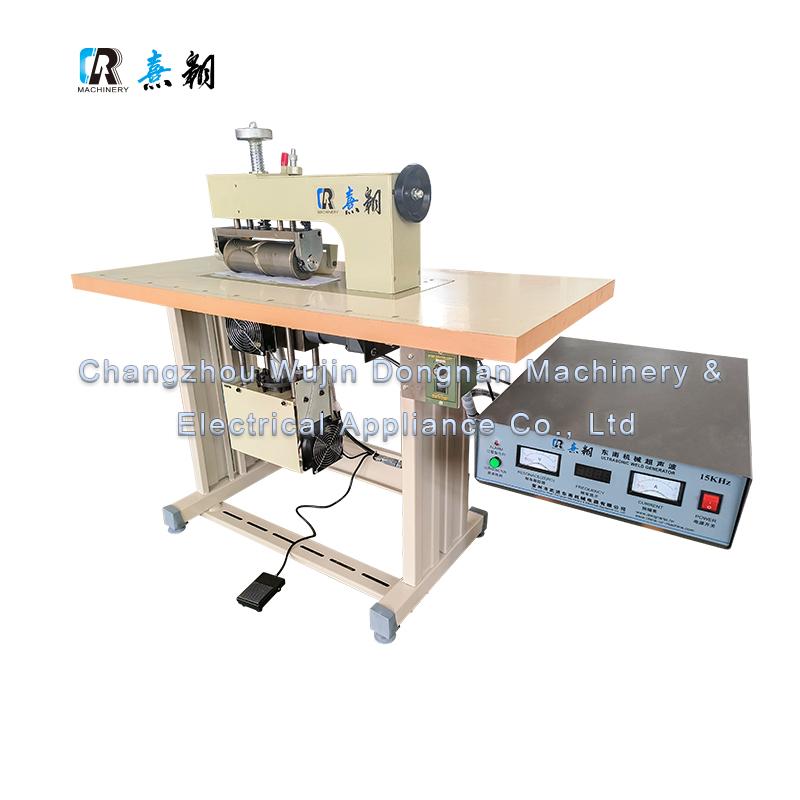 CR - 250 Ультразвуковая кружевая машина
